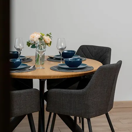 Swietej Barbary Bright Next To Granary Island By Renters