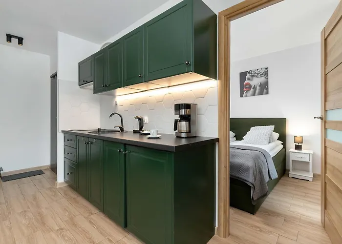 Apartment Swietej Barbary Bright Next To Granary Island By Renters Gdansk