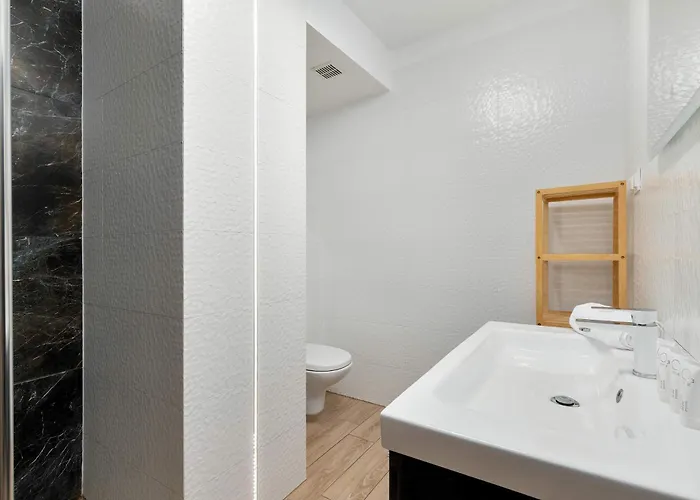 Swietej Barbary Bright Next To Granary Island By Renters Apartment Gdansk