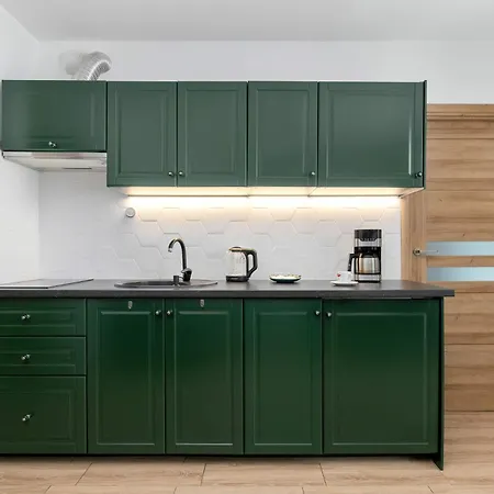 Swietej Barbary Bright Next To Granary Island By Renters